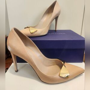 Stuart Weitzman Cream Nappa Leather Stiletto Pumps w/Gold Metal Bow Sz.8 $425